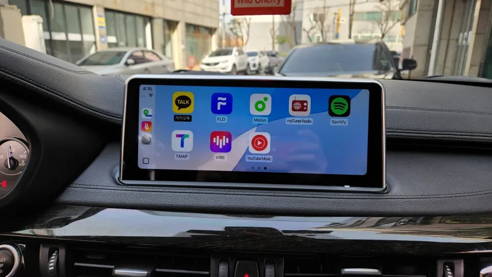BMW X6 F16のAndroid Auto・CarPlay取付事例 施工写真 4-2