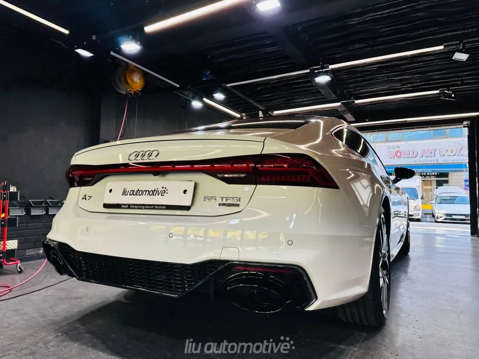Audi RS body kit - Audi RS Body Kit Installation Review: Cost & Results photo 5