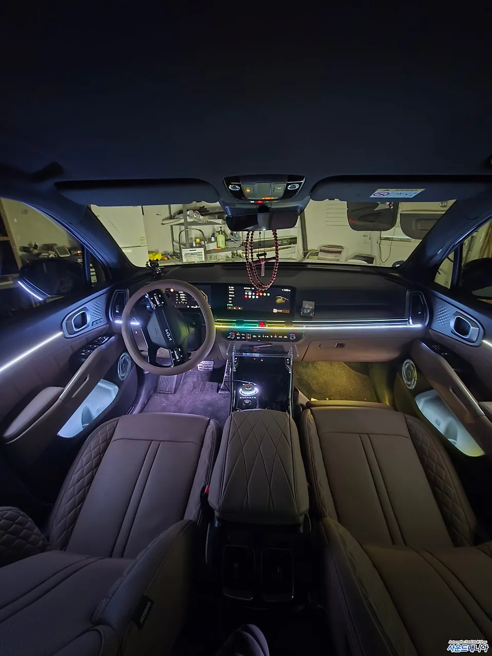 Kia Sorento MQ4 ambient lighting - Kia Sorento MQ4 Ambient Lighting Review — Cost & Results photo 4