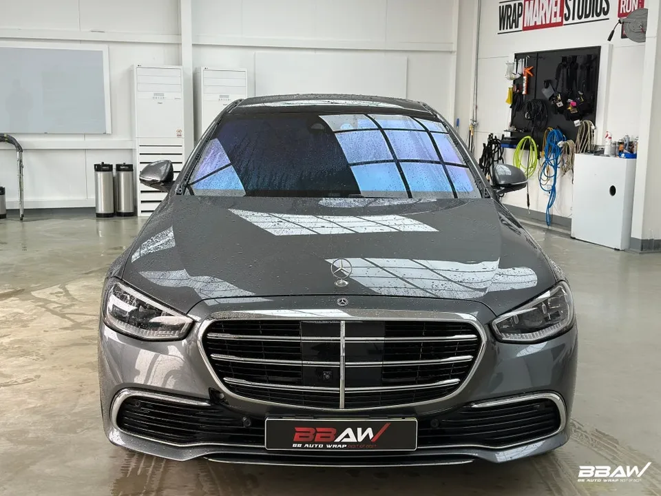 メルセデス・ベンツ S580のブラックPPF施工事例 施工写真 1-1