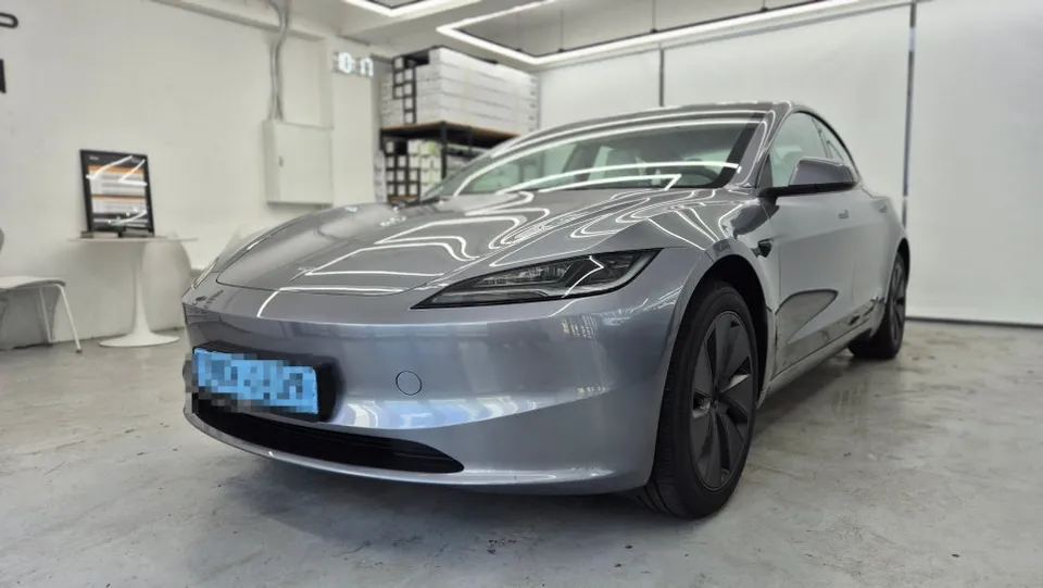 Tesla Model Y Wheel Repair & Painting Review photo 3
