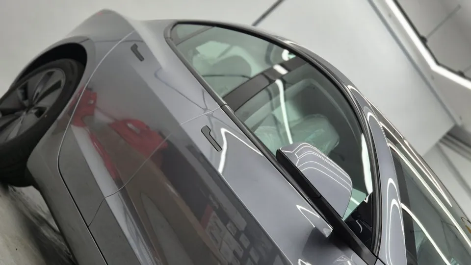 Tesla Model Yのホイールリペア・塗装事例 施工写真 2-2