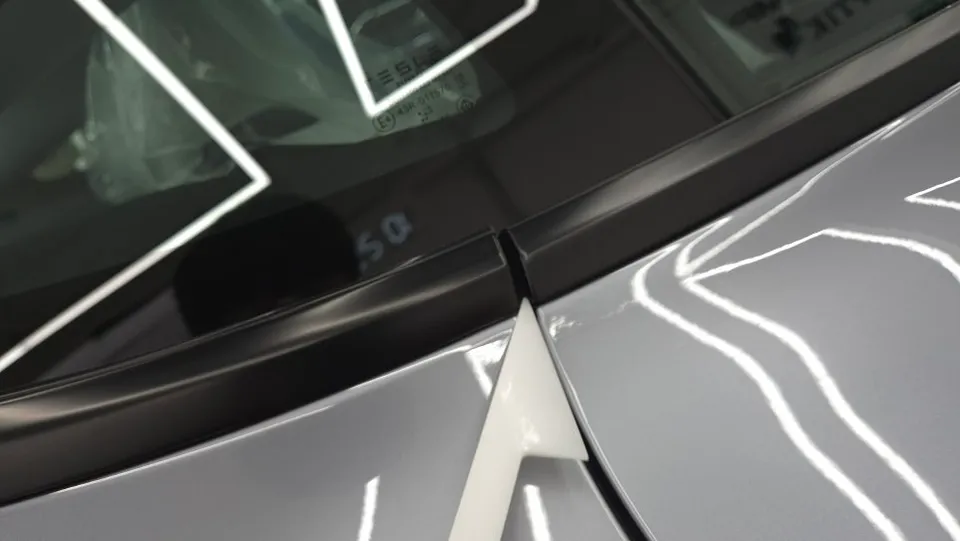 Tesla Model Yのホイールリペア・塗装事例 施工写真 1-3