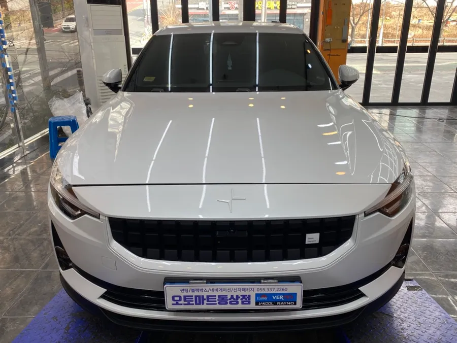 Polestar 2 PPF施工事例｜傷防止と美観維持 施工写真 3-1