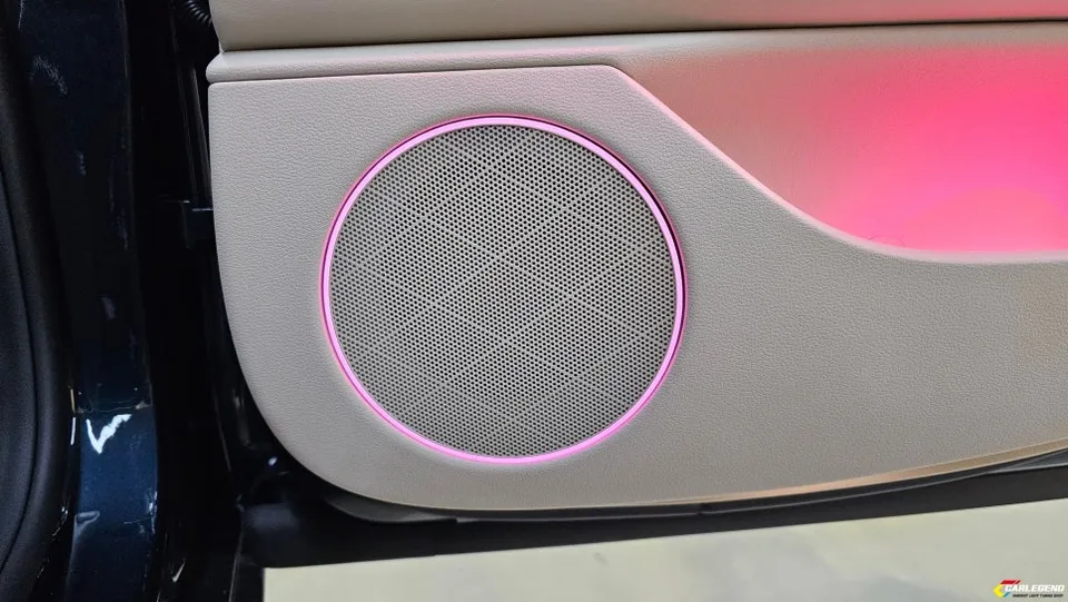Genesis G80 ambient lighting - Genesis G80 Ambient Lighting Review: Enhanced Interior photo 7