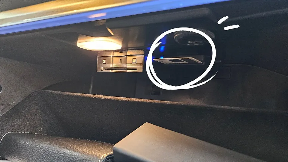 Mercedes-Benz GLE Dash Cam Installation Review After