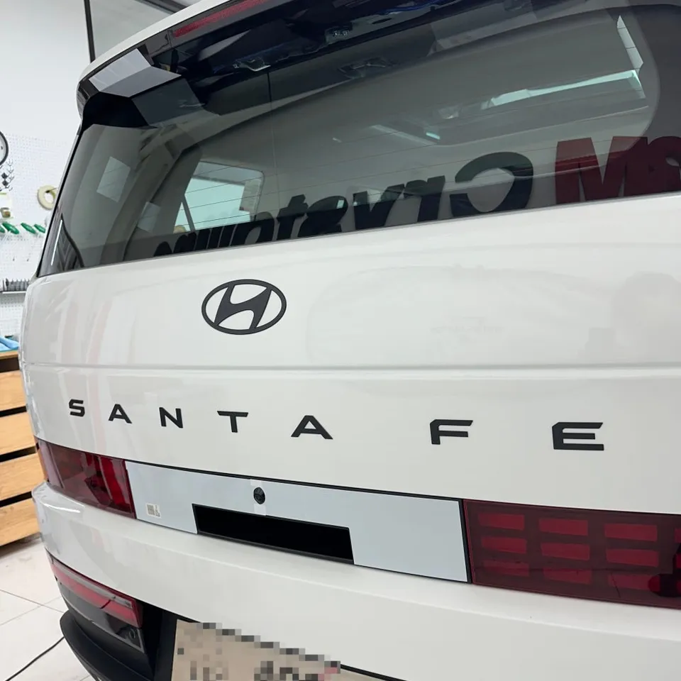 Hyundai Santa Fe MX5 vinyl wrap - Hyundai Santa Fe MX5 Vinyl Wrap Review: Cost & Results photo 4