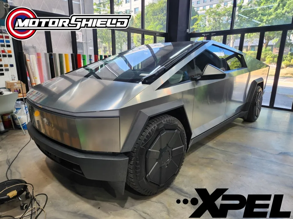 Tesla Cybertruck vinyl wrap - Tesla Cybertruck Vinyl Wrap Review: Cost & Results photo 4