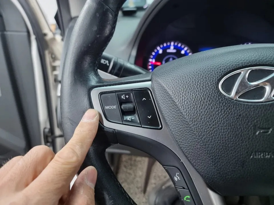 Hyundai i40のAndroid Auto・CarPlay取付事例 施工写真 5