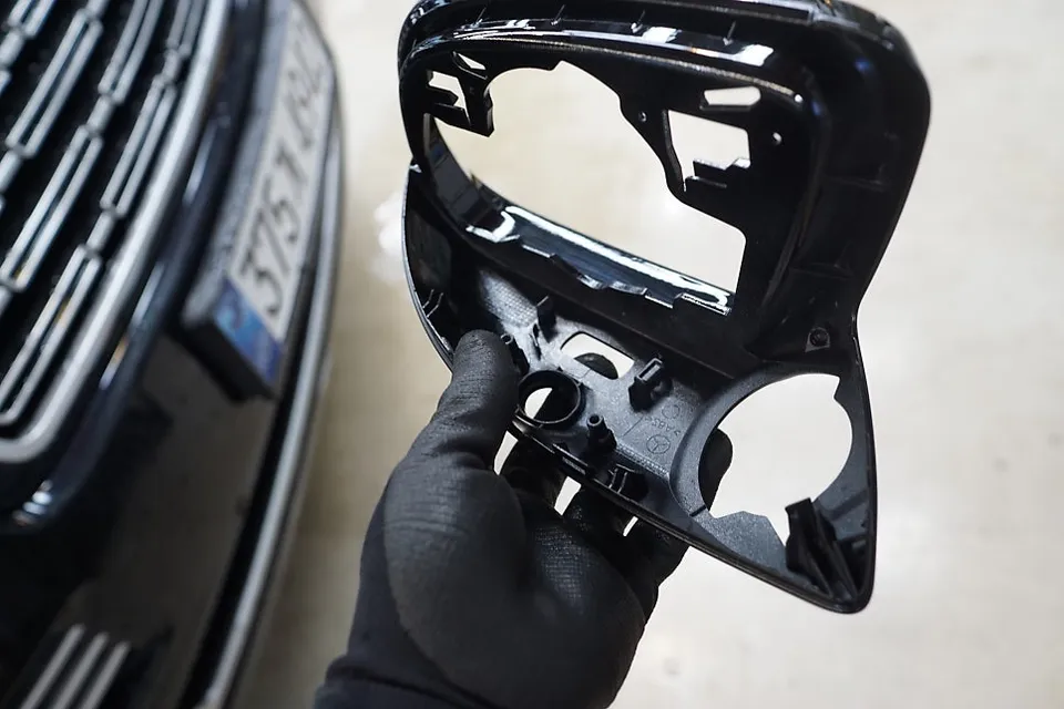 Mercedes-Benz E-Class W213 surround view camera - Mercedes-Benz E-Class Surround View Camera Installation Review photo 4