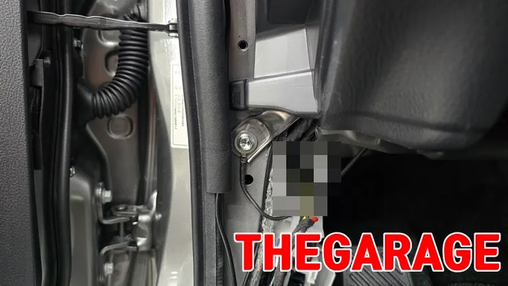 Toyota dash cam - Toyota Camry Hybrid Dash Cam Installation Review photo 4