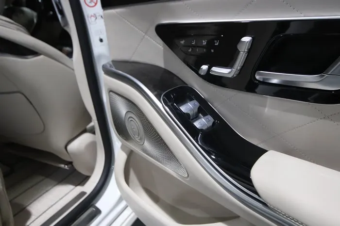 Mercedes-Benz S-Class W223 interior customization - Mercedes-Benz S-Class W223 Interior Customization Review photo 5