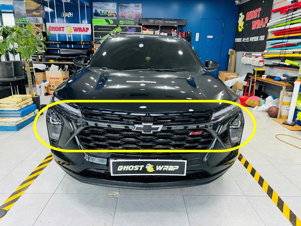 Chevrolet Traxのカーラッピング事例 施工写真 1-3