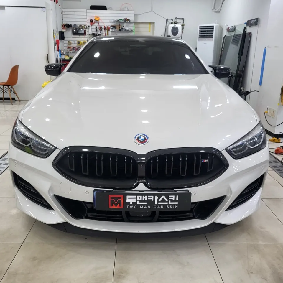 BMW 8 SeriesのPPF施工事例|費用目安・仕上がり 施工写真 3-1