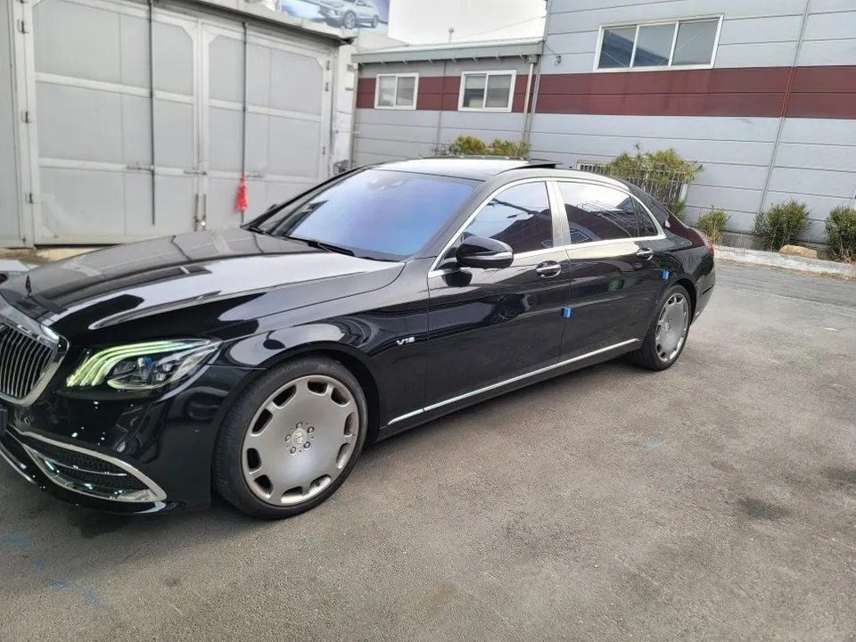 Mercedes-Benz Maybachのホイールリペア・塗装事例 施工写真 6