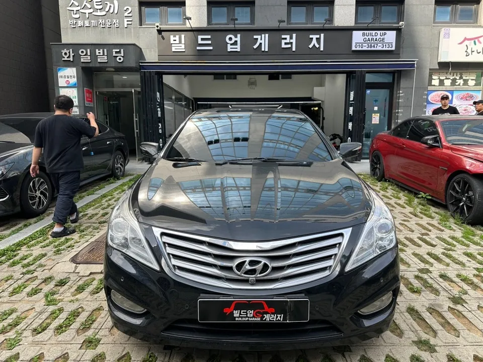 Hyundai Grandeur HGのカーフィルム施工事例 施工写真 3-2