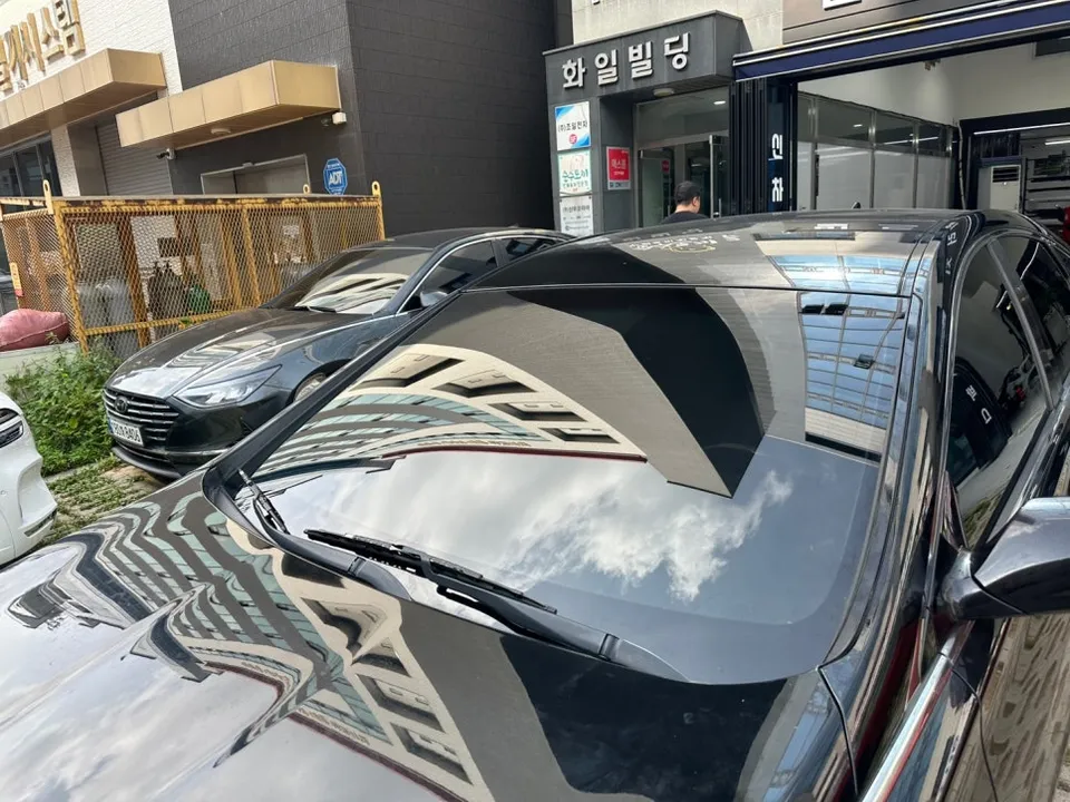 Hyundai Grandeur HGのカーフィルム施工事例 施工写真 4-2