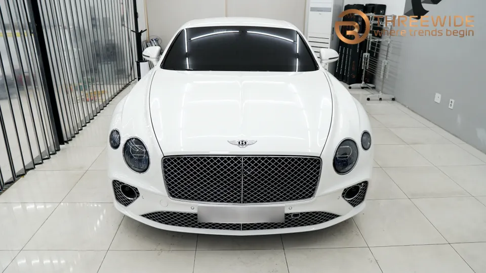 Bentley Continental GTのカーラッピング事例|限定色再現 施工写真 3-1