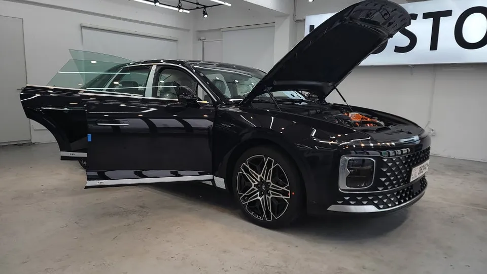 Hyundai AzeraのPPF施工事例|費用目安・仕上がり 施工写真 2-1
