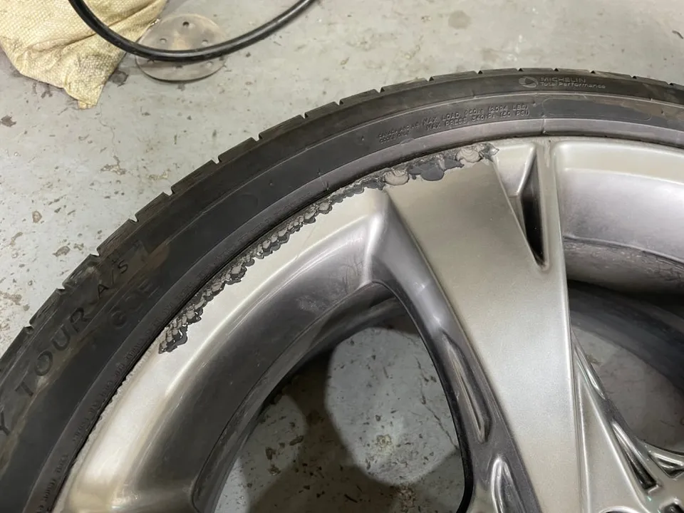 Genesis GV80 wheel repair - Genesis GV80 Wheel Repair Review — Flawless 22-inch Powder Coat photo 4