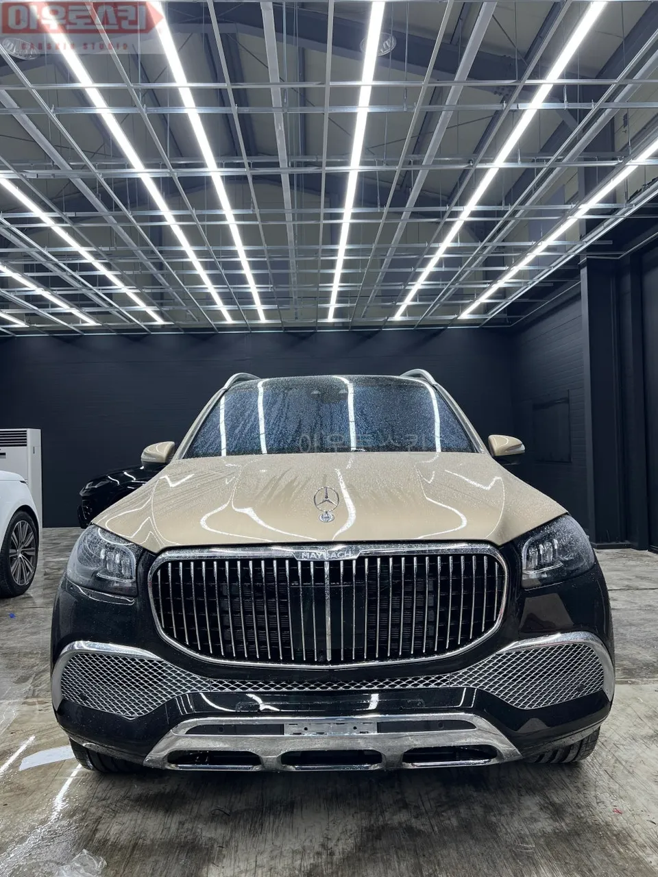 Mercedes-Benz GLS MaybachのPPF施工事例｜費用目安・仕上がり 施工写真 1-2