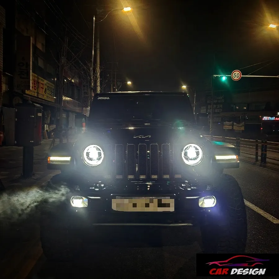 Jeep Wrangler ambient lighting installation result