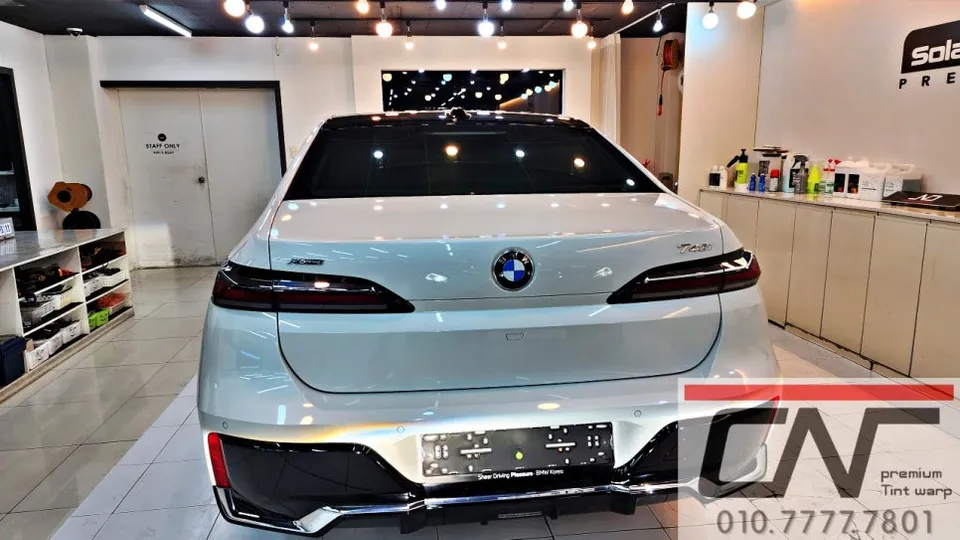 BMW 7 Series G70 window tinting - BMW 7 Series Window Tinting Review: Habercamp Sapphire Bond photo 3