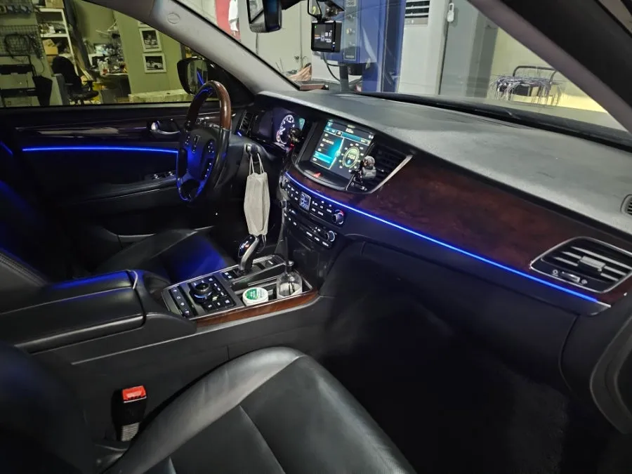 Hyundai Equus ambient lighting - Hyundai Equus Ambient Lighting Review: Cost & Results photo 4