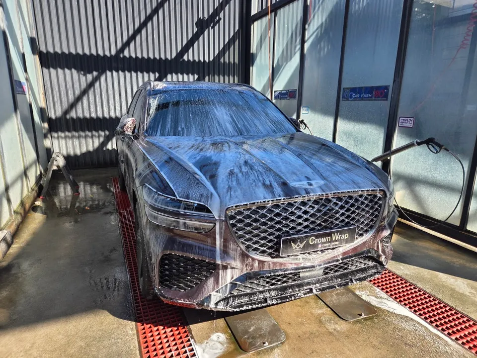 Genesis GV70 PPF施工事例｜費用目安と仕上がり 施工写真 1-2