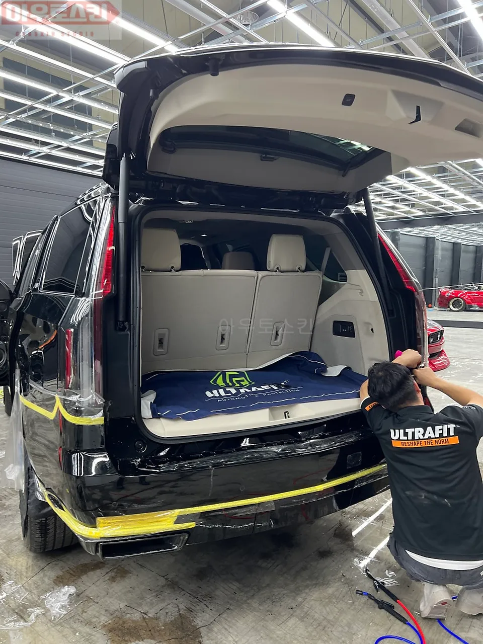 Cadillac EscaladeのPPF施工事例|費用目安・仕上がり 施工写真 2-2
