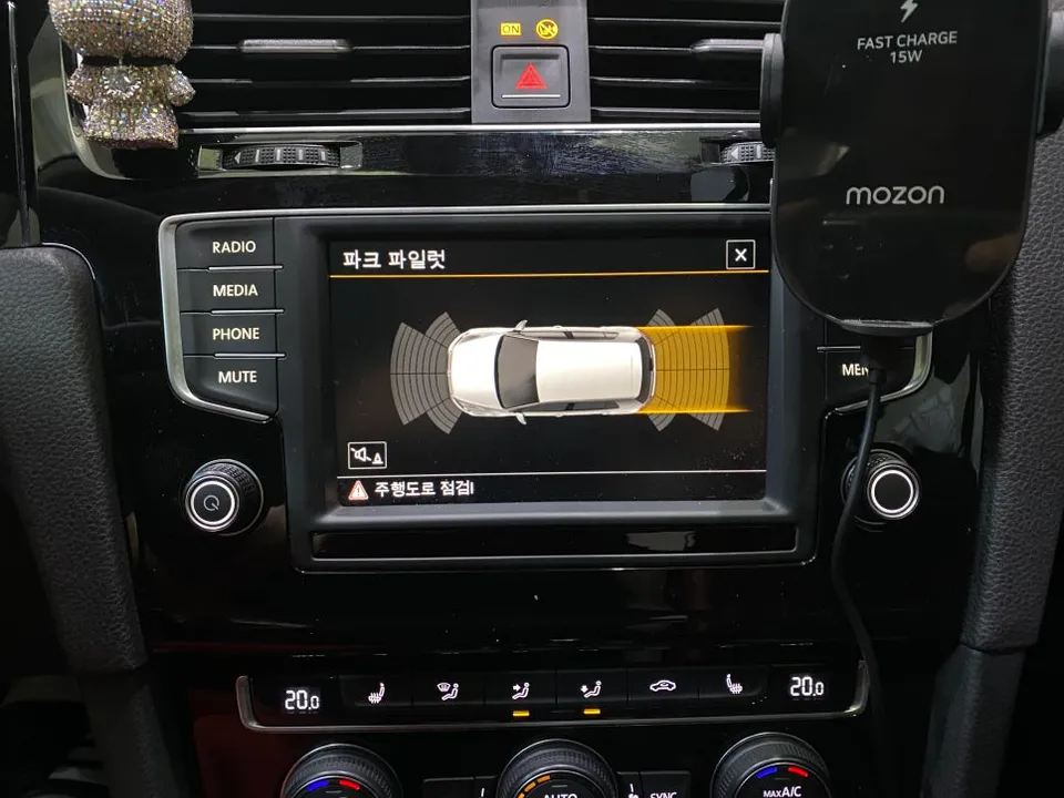 Volkswagen Golf 7th Gen oem options - Volkswagen Golf 7th Gen Rear Camera Install Review — Affordable S photo 3