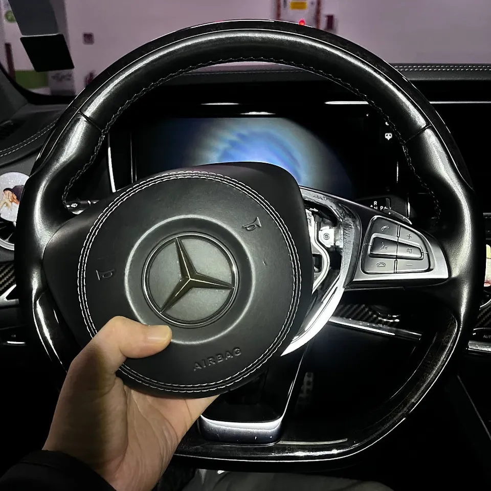 Mercedes-Benz S63 AMG steering wheel - Mercedes-Benz S63 AMG Steering Wheel Customization Review photo 5