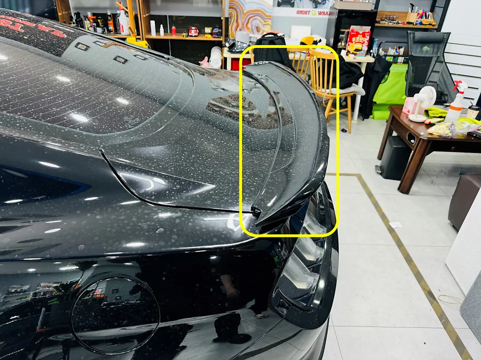 Ford Mustangのカーラッピング事例｜費用目安・仕上がり 施工写真 3-1