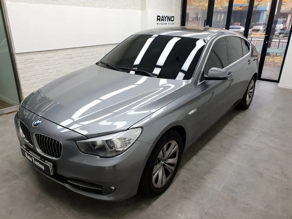 BMW 5 Series interior customization - BMW 5 Series Interior Customization Review photo 2