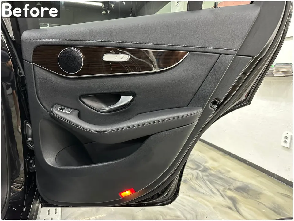 Mercedes-Benz GLC X253 vinyl wrap - Mercedes-Benz GLC Vinyl Wrap Review: Carbon Black Interior Transf photo 4