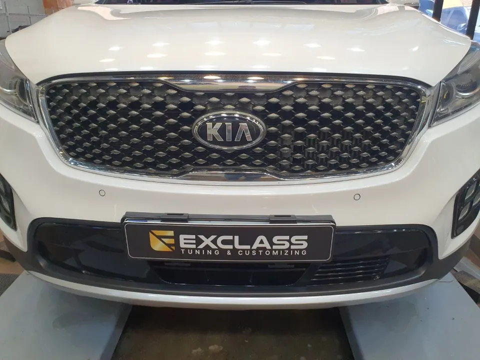Kia Sorento UM body kit - Kia Sorento UM Body Kit Installation Review photo 2