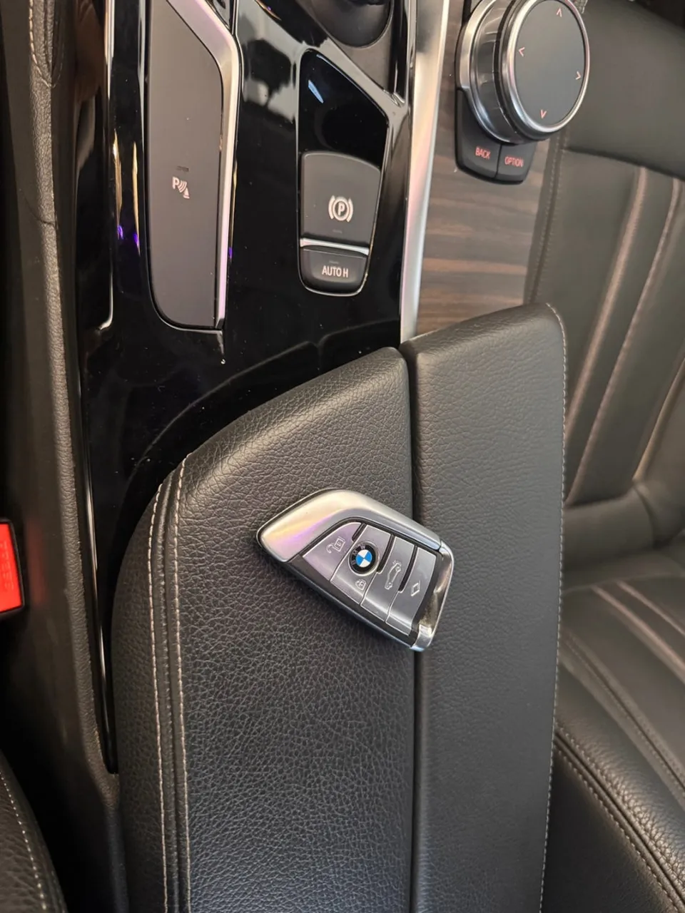 BMW 5 Series G30 oem options - BMW 5 Series G30 OEM Options Review: Cost & Results photo 4