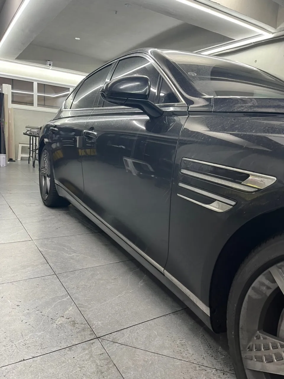 Genesis G80 chrome delete - Genesis G80 Chrome Delete Review — Enhanced Luxury Look photo 3