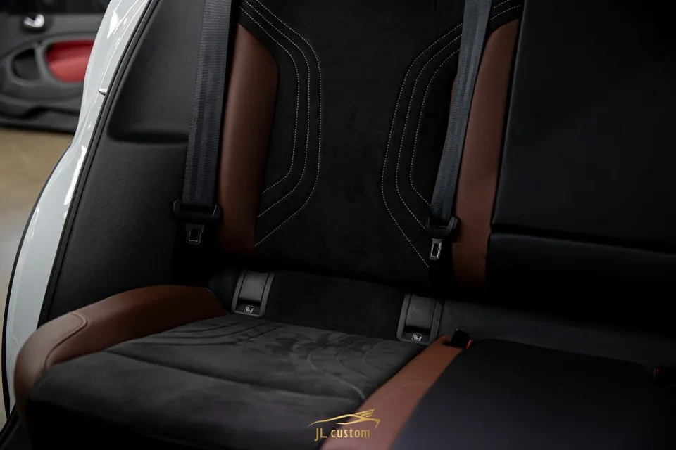 Volkswagen ID4 seat climate - Volkswagen ID4 Heated Seats Review — Instant Warmth photo 6