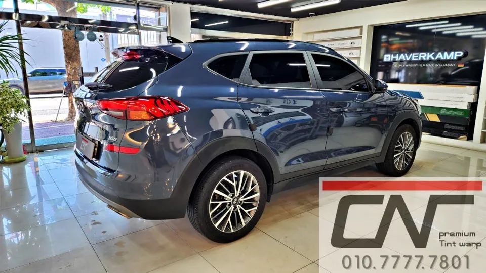 Hyundai Tucsonのカーフィルム施工事例|費用目安・仕上がり 施工写真 2-2