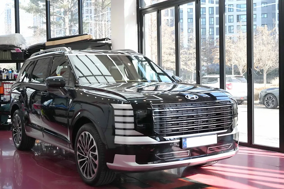 Hyundai Palisadeのカーフィルム施工事例｜費用目安・仕上がり 施工写真 5