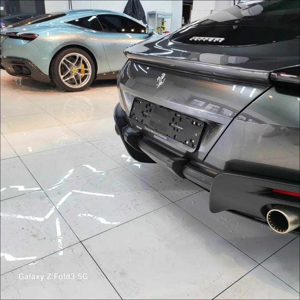 Ferrari RomaのPPF施工事例 施工写真 4