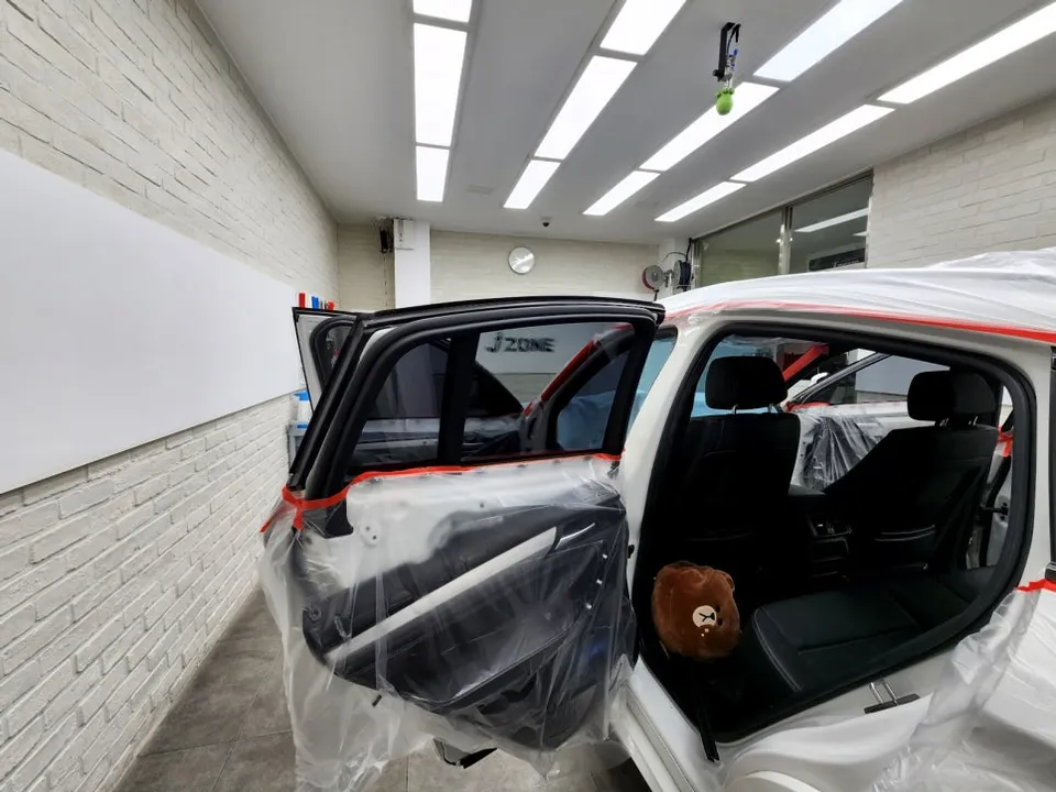 BMW X4のカーフィルム施工事例｜費用目安・仕上がり 施工写真 4-2
