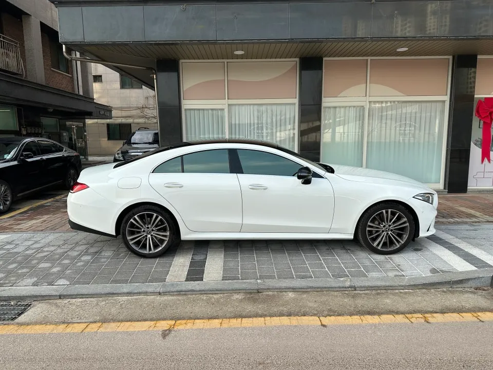 Mercedes-Benz CLSのブラックPPF施工事例|高級感アップ 施工写真 1-3