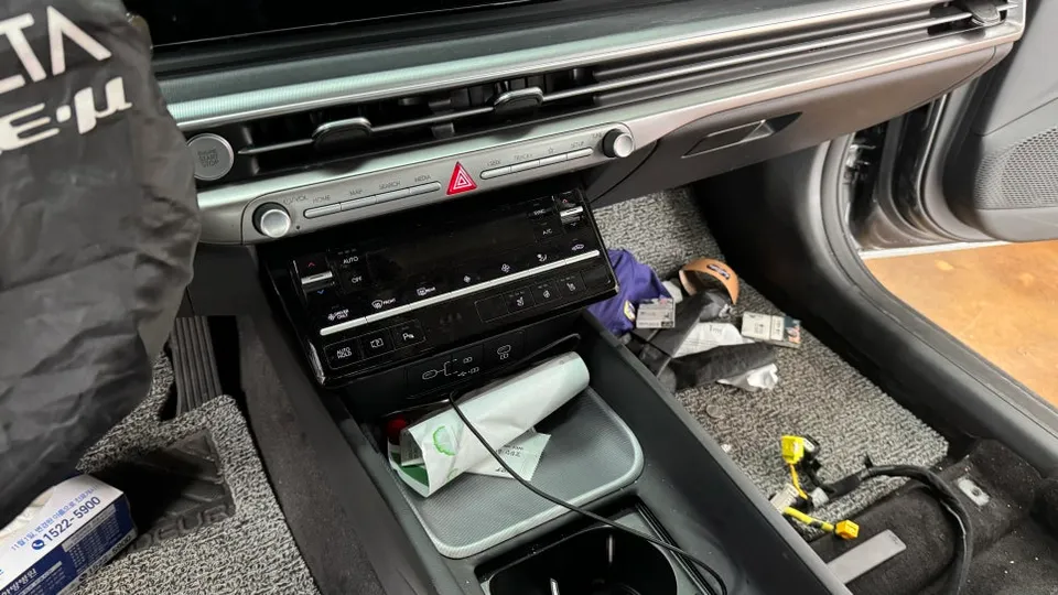 Hyundai Grandeur IG seat ventilation - Hyundai Grandeur IG Seat Climate Upgrade Review photo 3