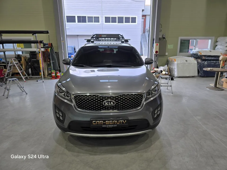 Kia Sorento ambient lighting installation result
