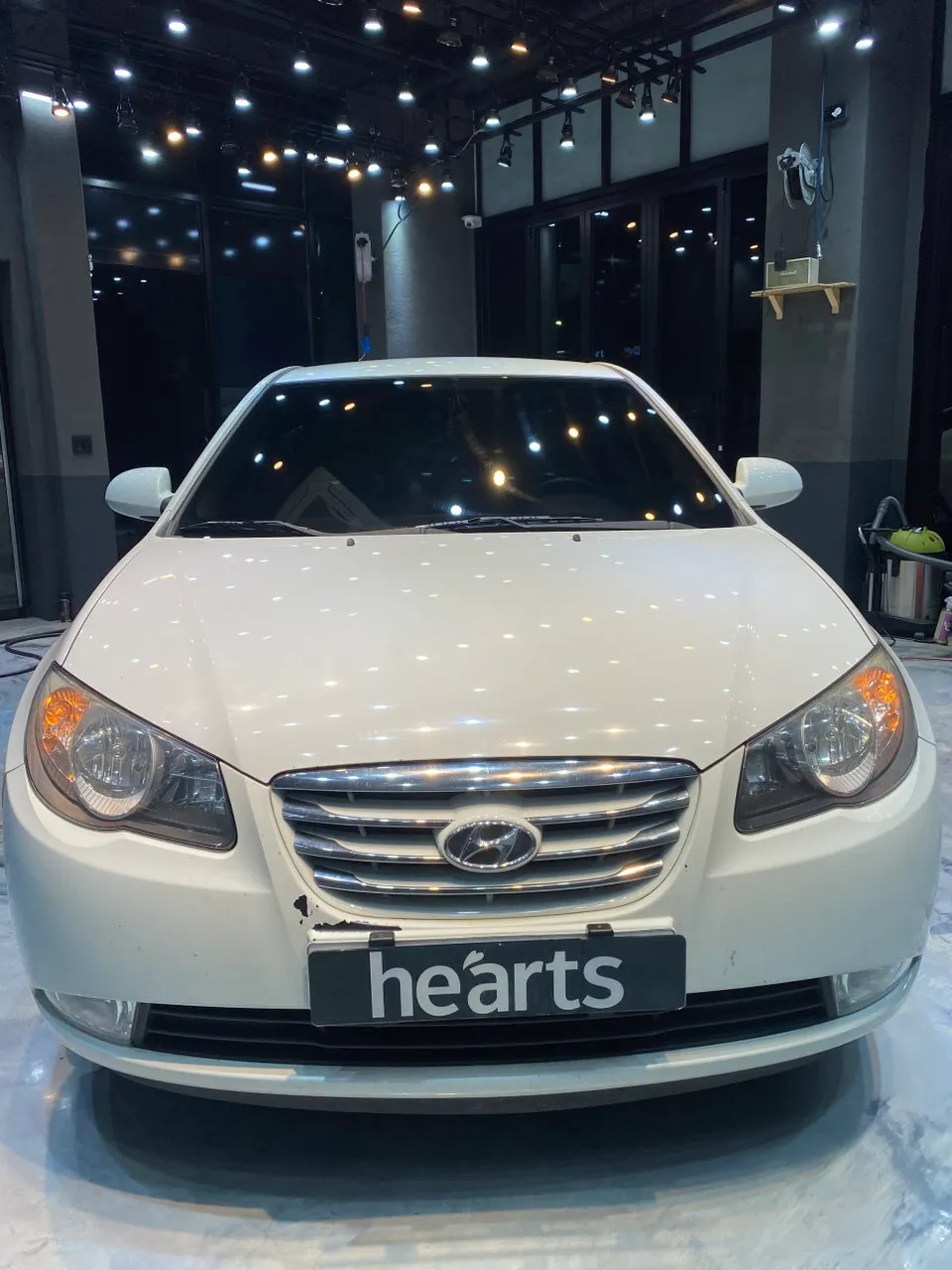 Hyundai Elantraのカーフィルム施工事例｜費用目安・仕上がり 施工写真 3-1