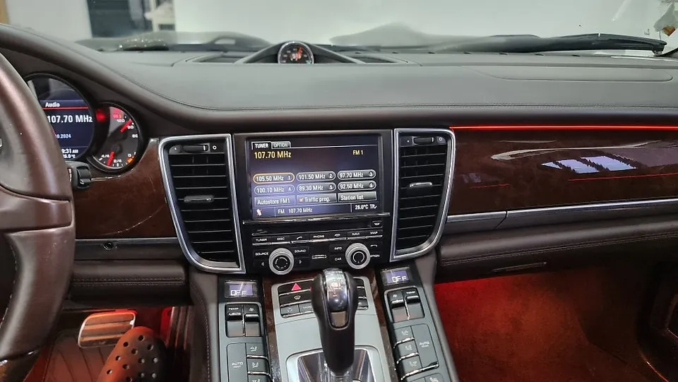 Porsche Panamera 970 android head unit - Porsche Panamera 970 Android Head Unit Review photo 3