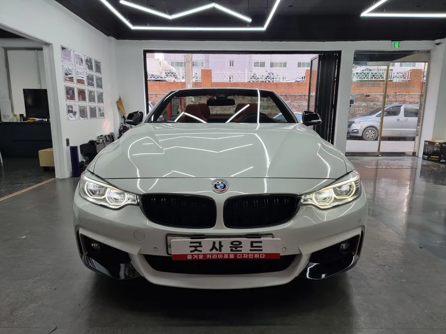 BMW 4 Series Convertible ambient lighting installation result