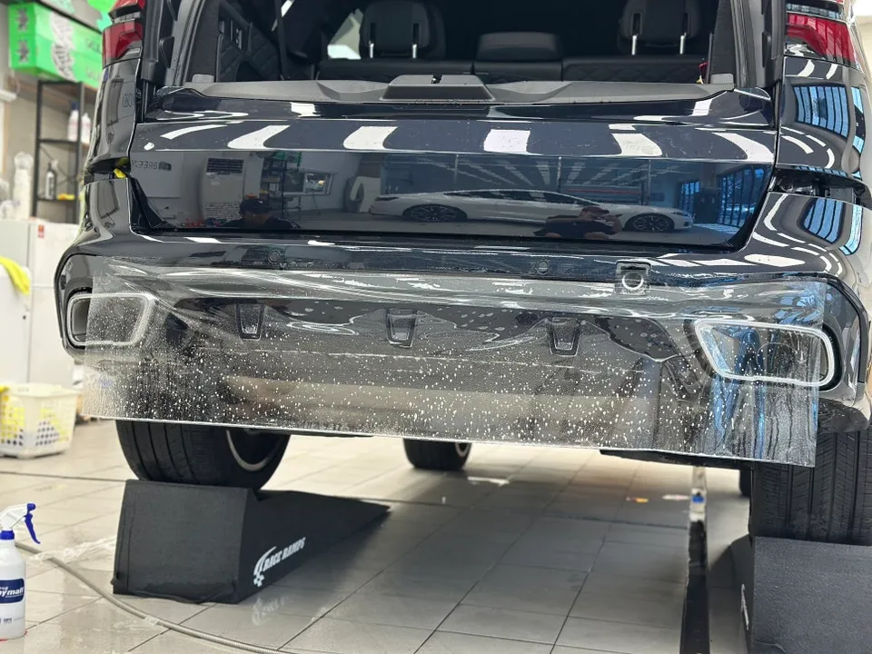 BMW X5のPPF施工事例|費用目安と仕上がり 施工写真 3-3